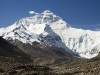 800px-everest_north_face_toward_base_camp_tibet_luca_galuzzi_2006_0