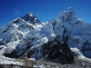 800px-everest_nubtse_0
