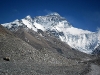 800px-mount_everest_from_rongbuk_may_2005