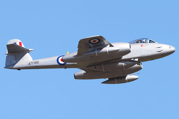 Gloster-Meteor-F8