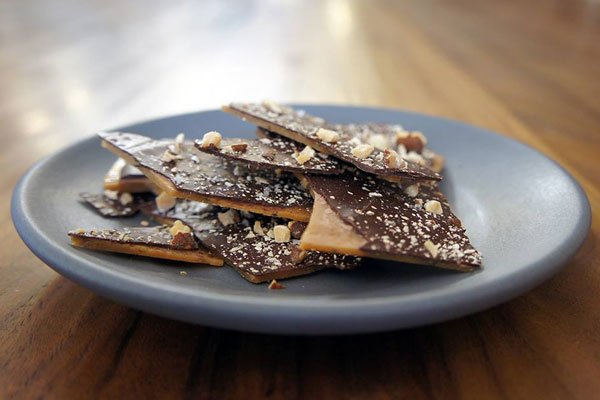 brittle-Chocolate--and-tOFFEE