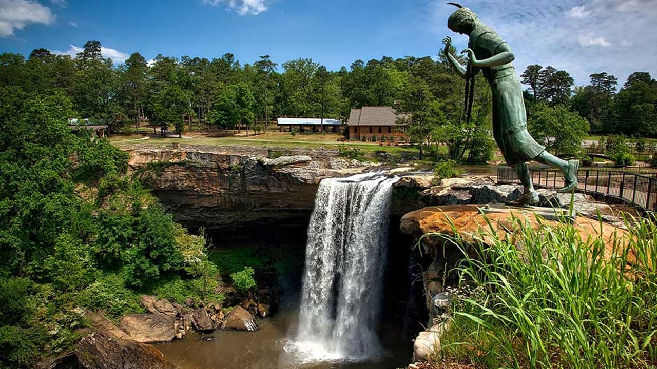 Noccalula Falls Park Zoo