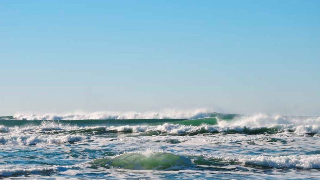 ocean waves