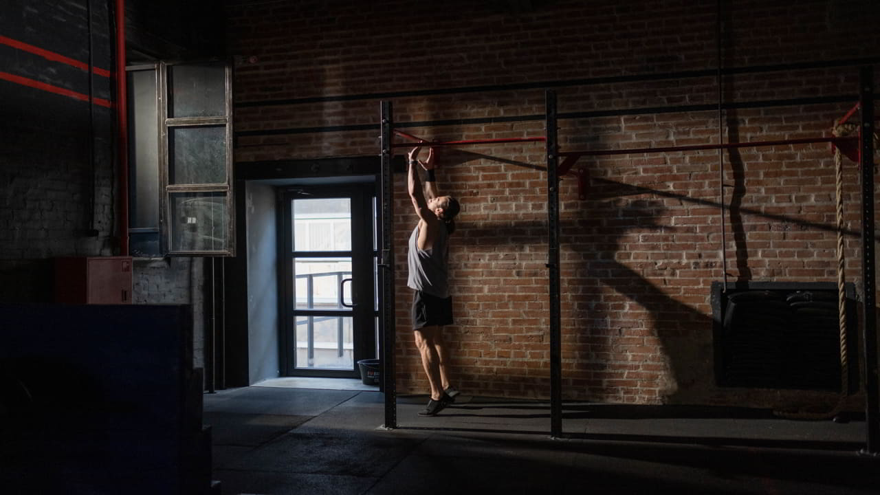 DIY pull up bar