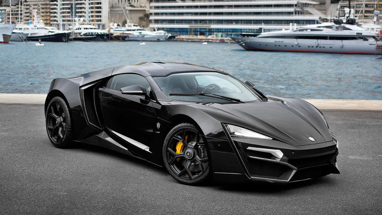 W Motors Lykan Hypersport a nice click on the shore of a port