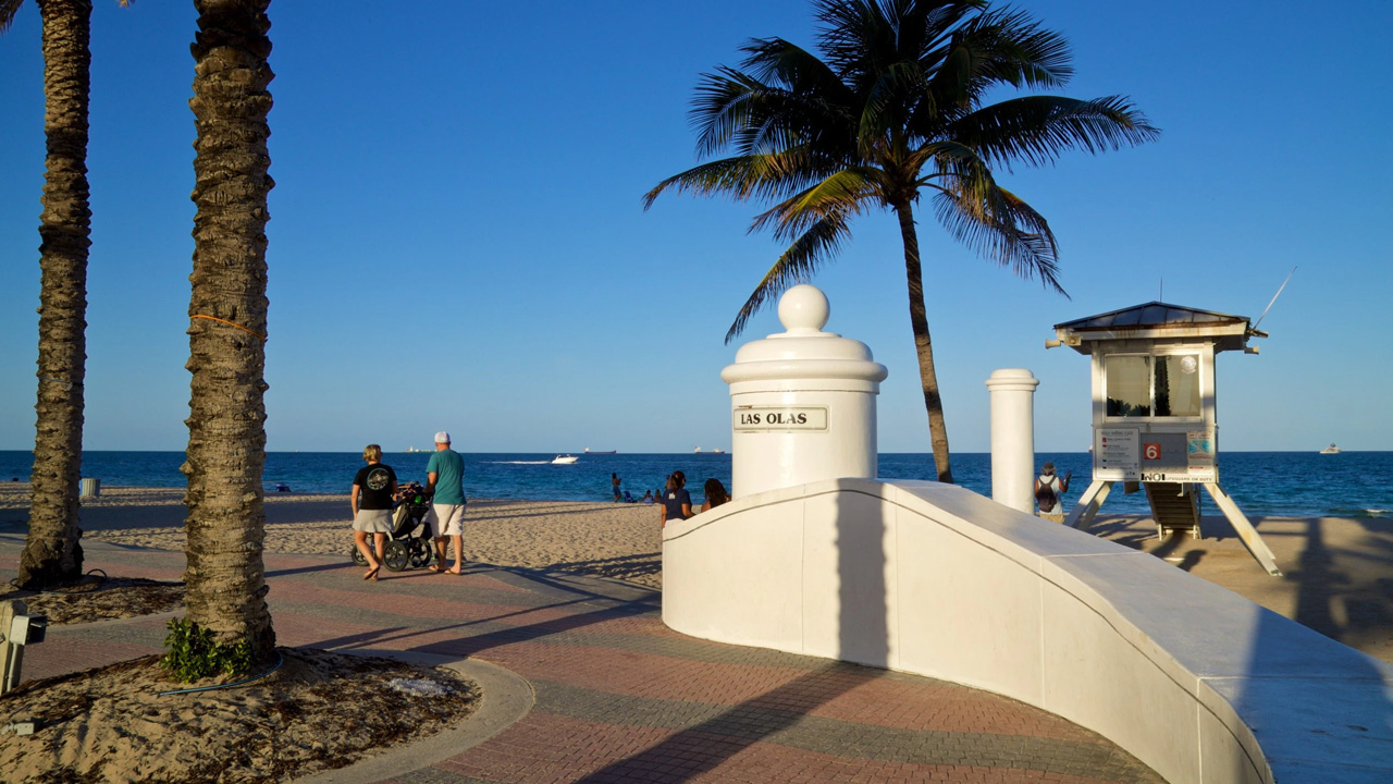 Las Olas Beach near Fort Lauderdale is calm and relaxing
