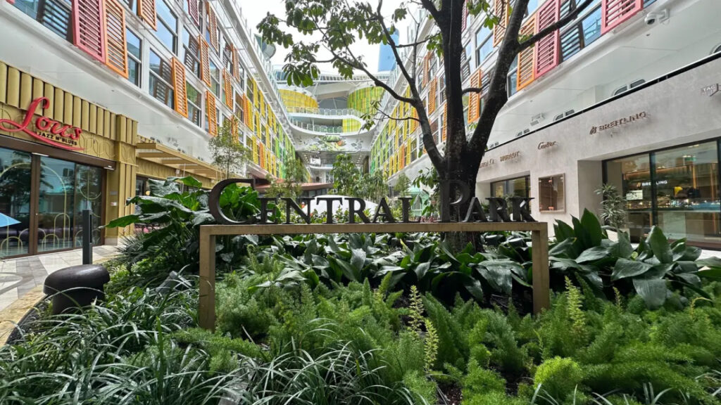 A picture of central park on icon of the seas