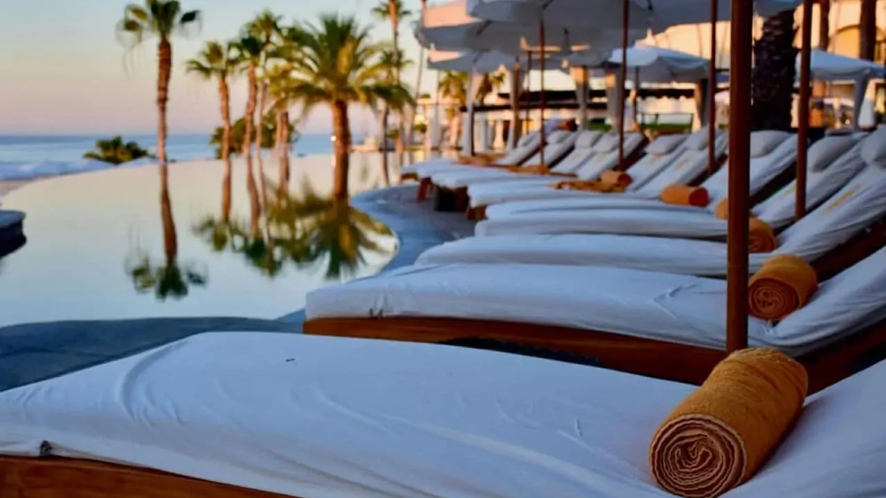 comfy lay sofas on isla bella beach resort